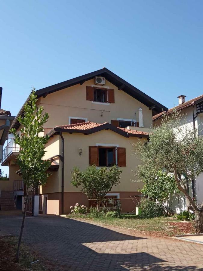 Remi Apartment Umag Exterior photo